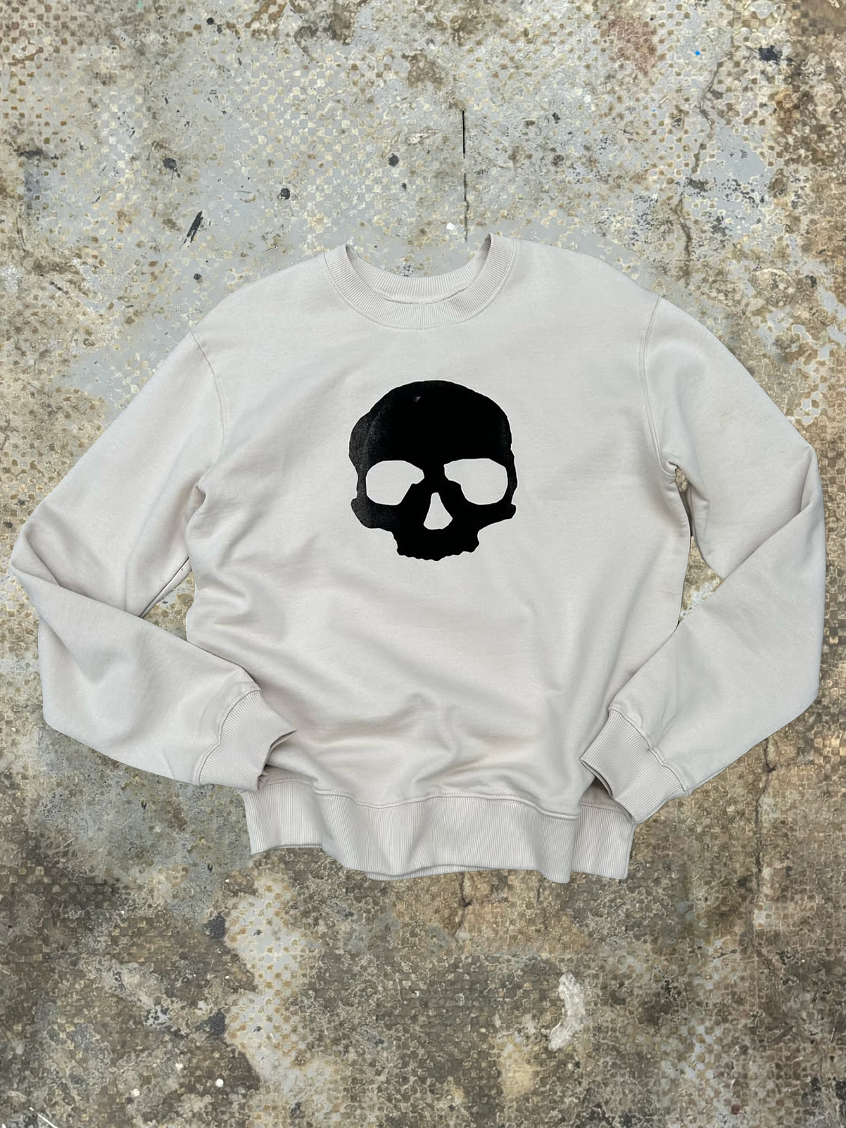 DEAD SKULL CREWNECK