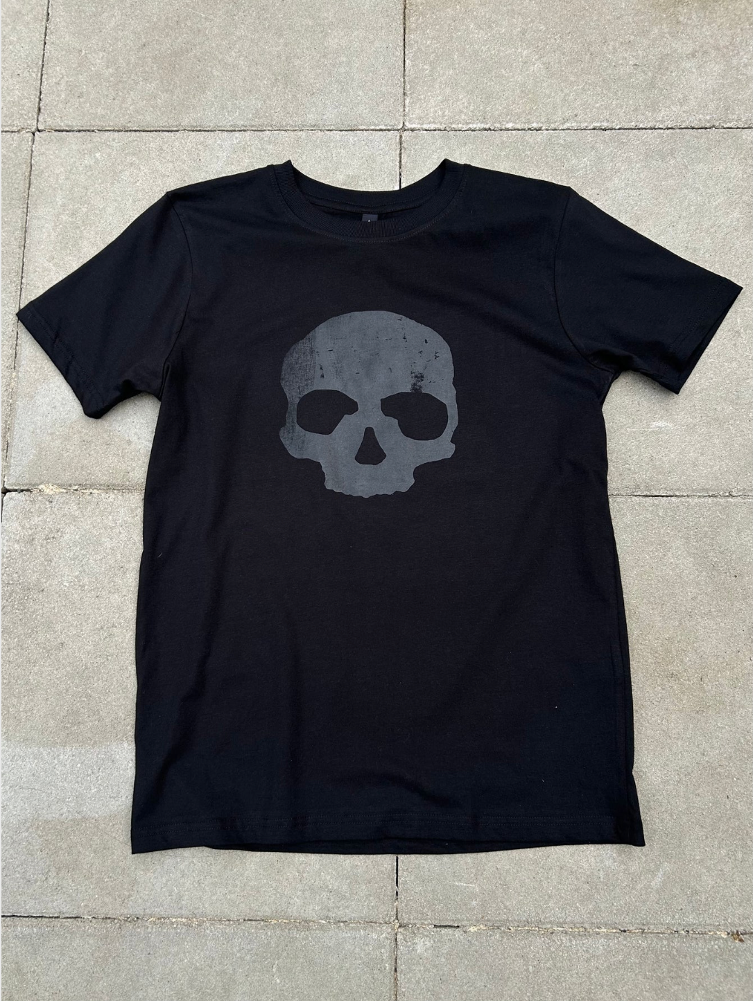 DEAD SKULL TEE